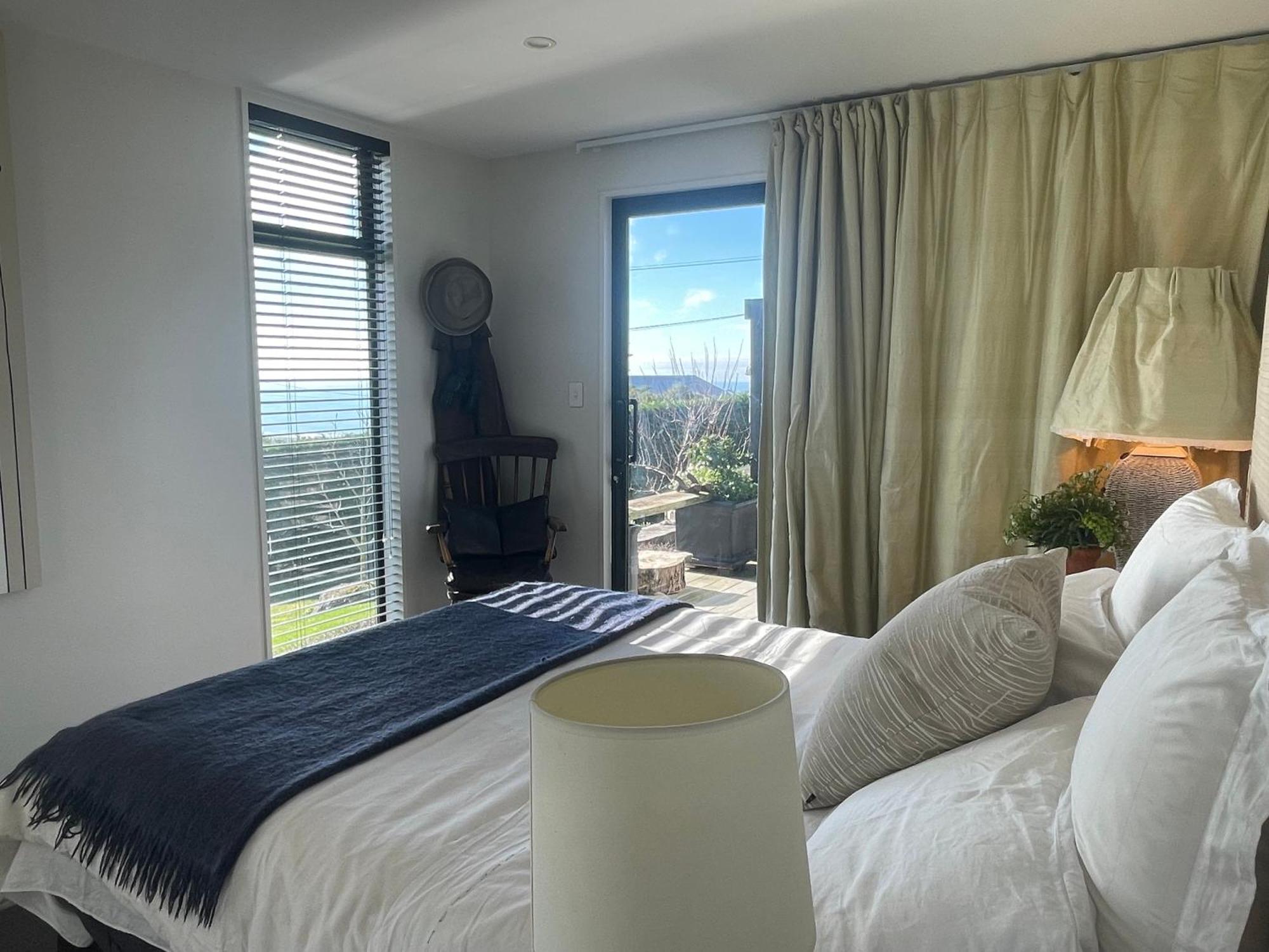 340 Deg Alps & Sea Bed and Breakfast Christchurch Eksteriør billede